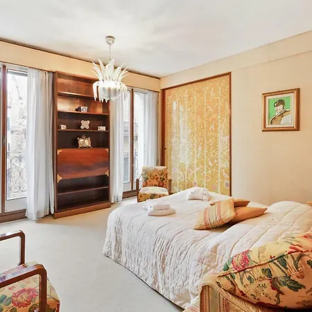 Castello Elegant Apartament